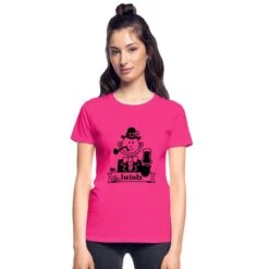 Gildan St. Patrick's Day Fuchsia